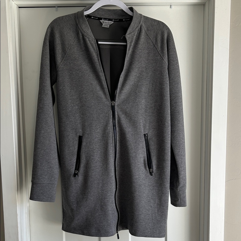 GAIAM Gray and Black Apparel